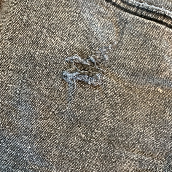 2 Pairs of Express Mid Rise Jean Shorts - Picture 4 of 7